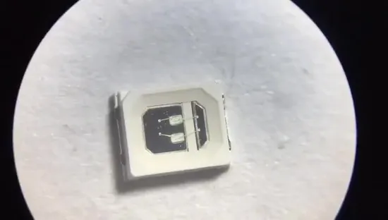 工場出荷時の価格 0.2W 0.5W 365nm 2835 UV SMD 蚊キラーおよび硬化 LED チップ用